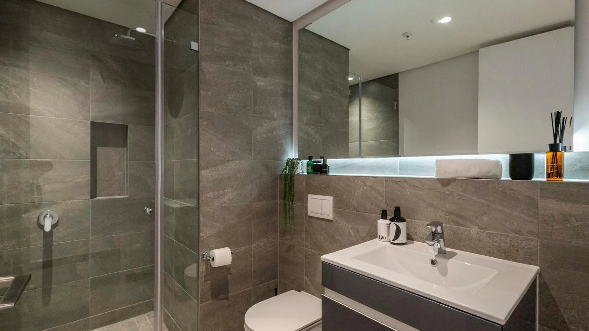 Sky-High Comfort At The Rubik Cape Town South Africa